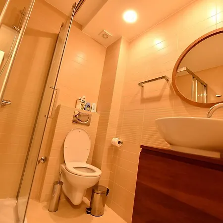 Apartment Maniva Котор Екстер'єр фото